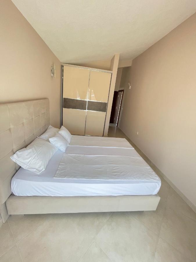 Apartments Harris Ulcinj Esterno foto