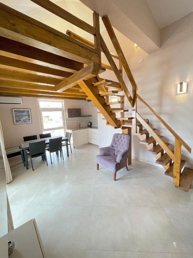 Apartments Harris Ulcinj Esterno foto