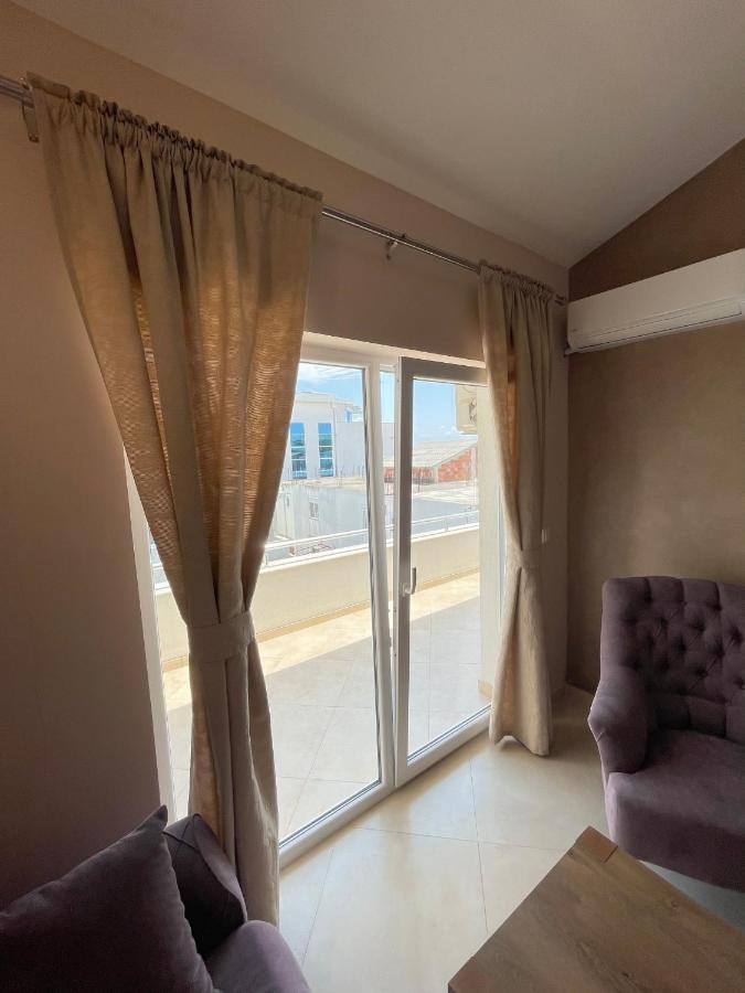 Apartments Harris Ulcinj Esterno foto