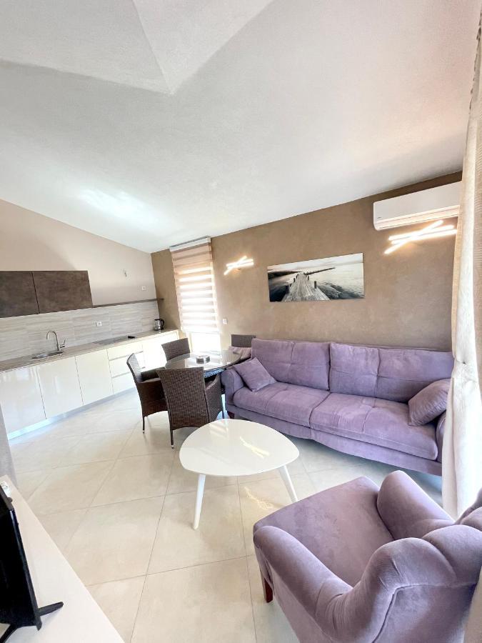 Apartments Harris Ulcinj Esterno foto